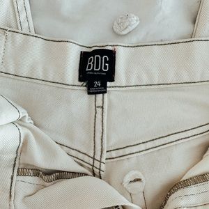 urban outfitters jeans size 24